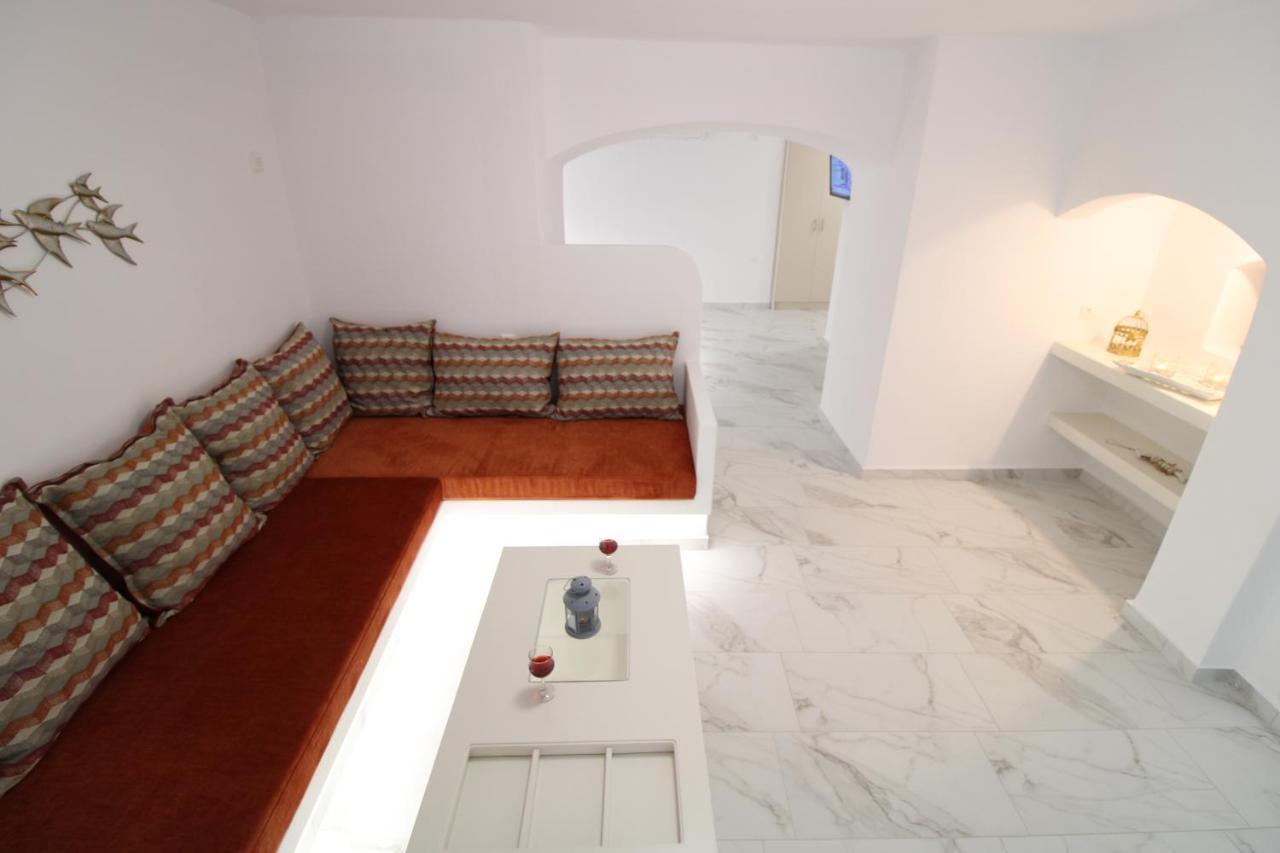 Plaka Philoxenia Apartment *